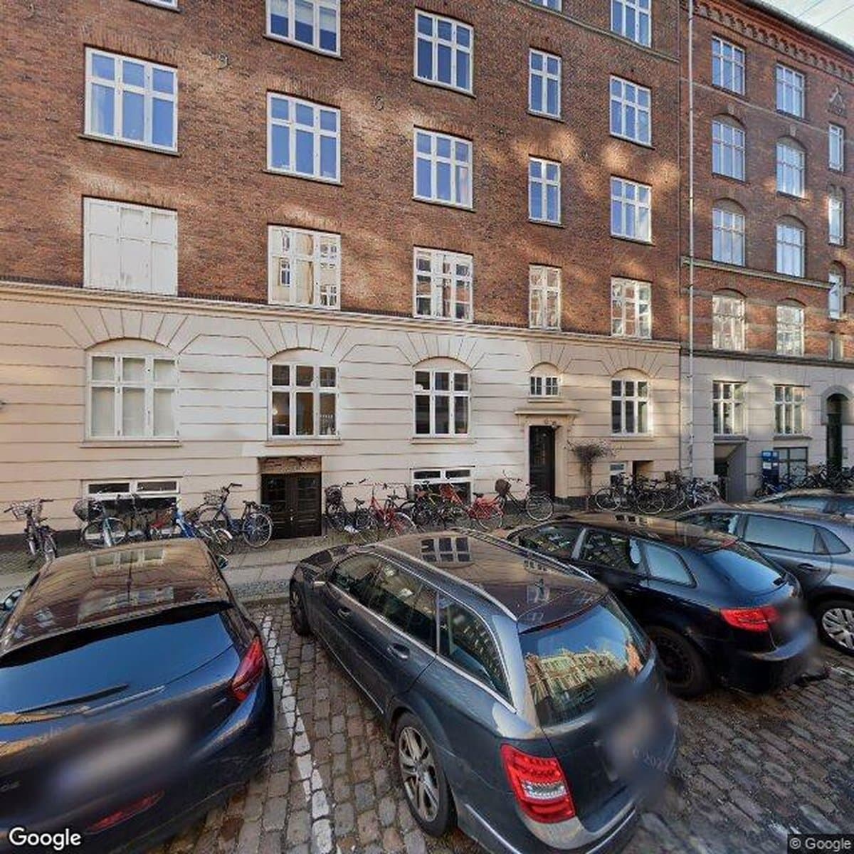 Andelsboligforeningen Arkonagade 6-8, andelsboligforening i København V