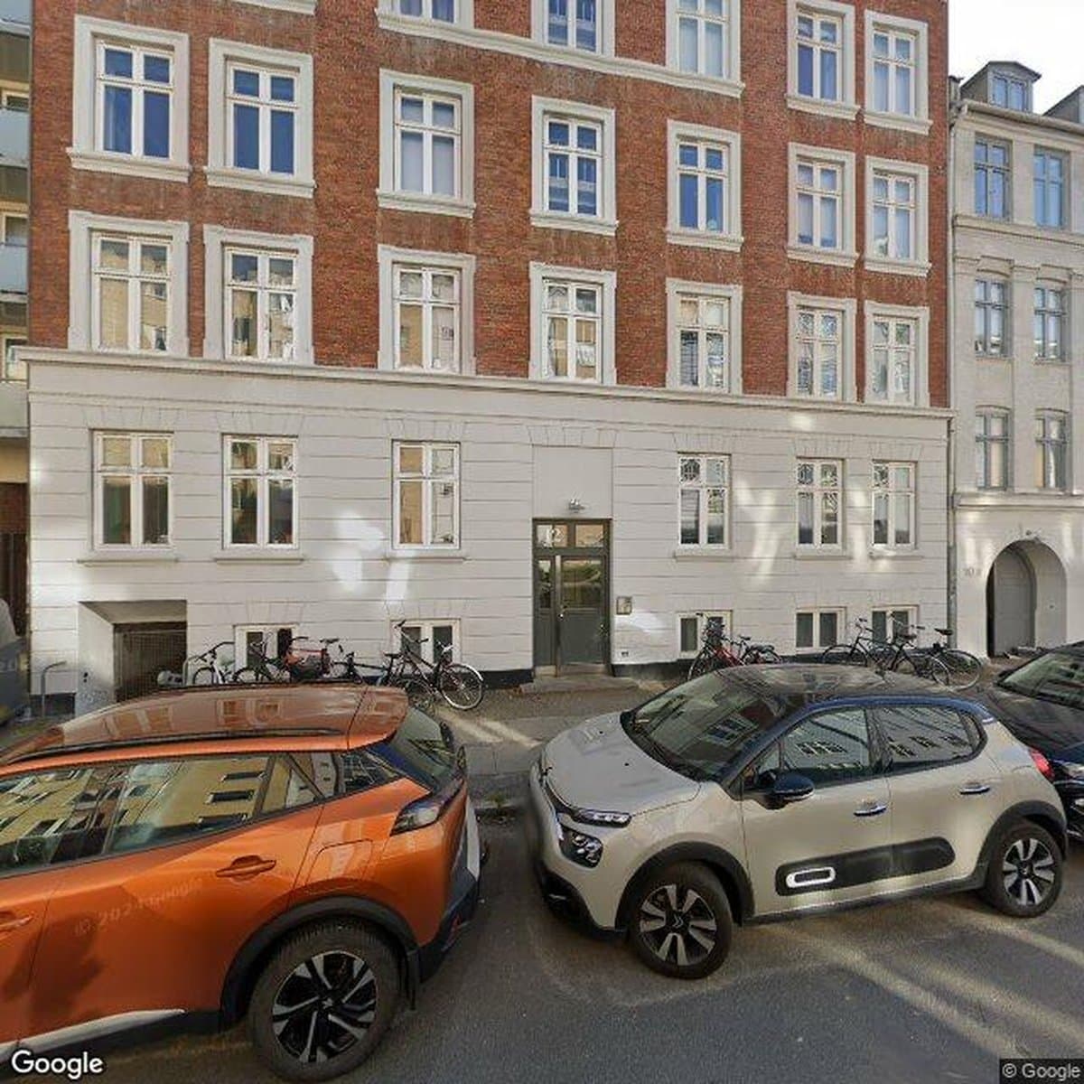 A/B Matr. 13 Bs Af Frederiksberg, andelsboligforening i Frederiksberg C