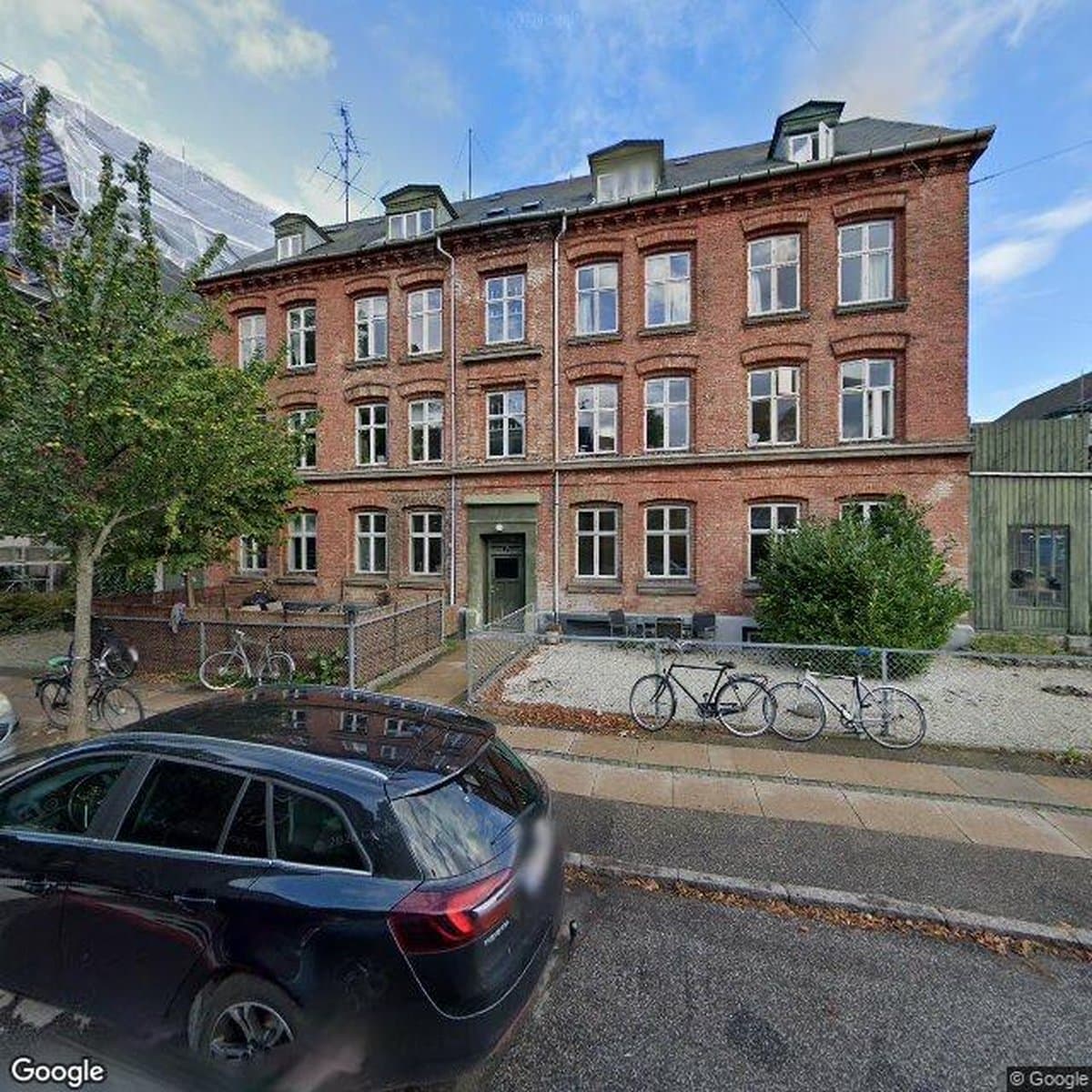 Andelsboligforeningen Svanemosegårdsvej 17, andelsboligforening i Frederiksberg C