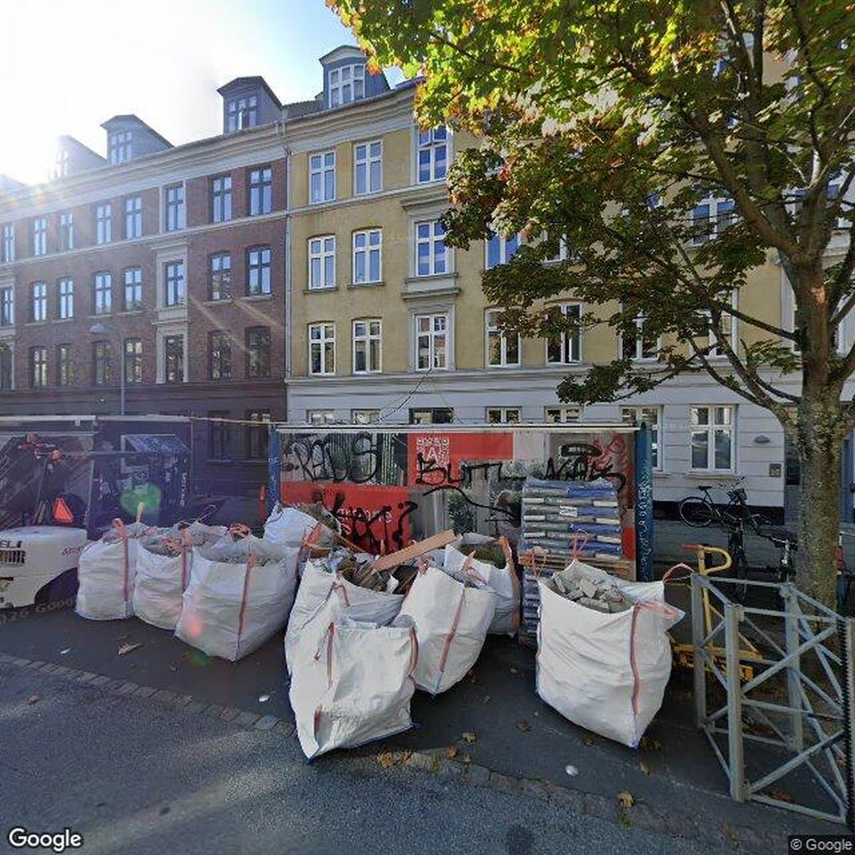 A/B Helgesvej (matrikel 9011), andelsboligforening i Frederiksberg