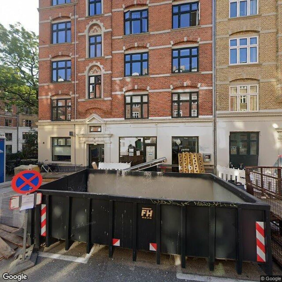 A/B Løghus, andelsboligforening i København Ø