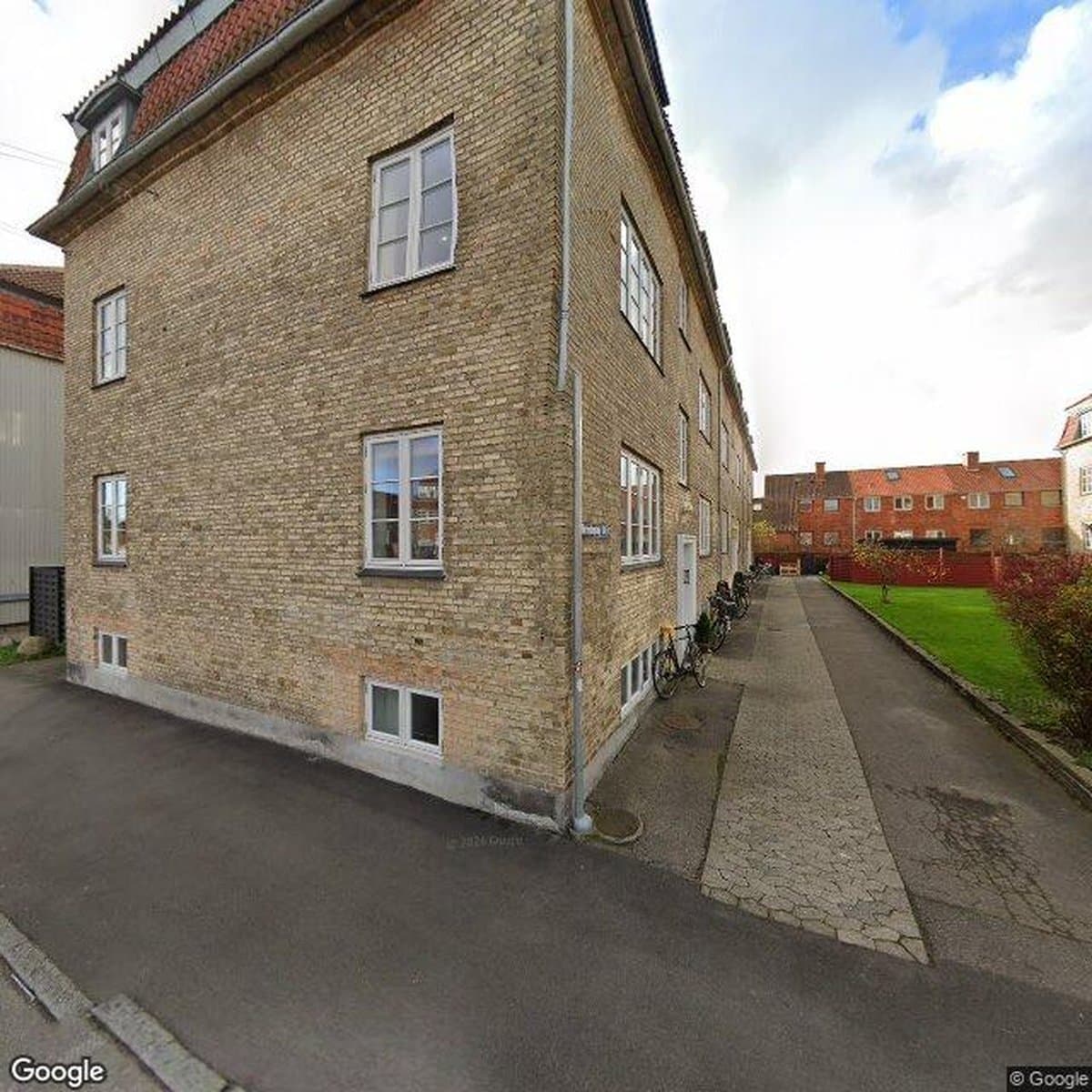 Andelsboligforeningen Harrestrupvang 3 A-b-c, andelsboligforening i Valby