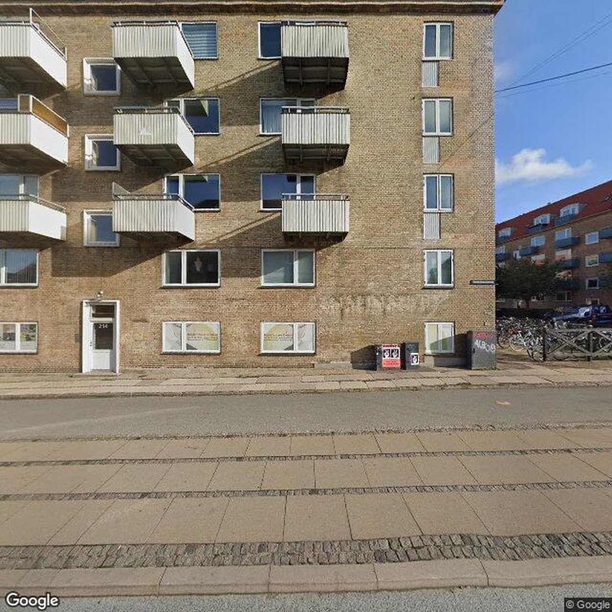 A/B Hirsebo (100-218), andelsboligforening i Brønshøj