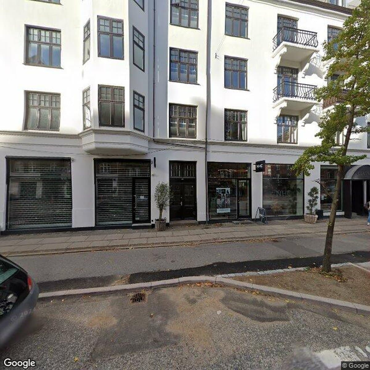 700 A/B Strandvejen 179-181, andelsboligforening i Hellerup
