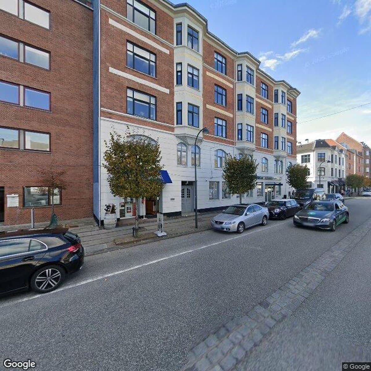 A/B Jægersborg Allé 31 A-c / Ole Bruuns Vej, andelsboligforening i Charlottenlund
