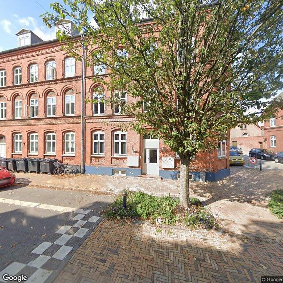 Andelsboligforeningen Dronningensgade 91, andelsboligforening i Odense C