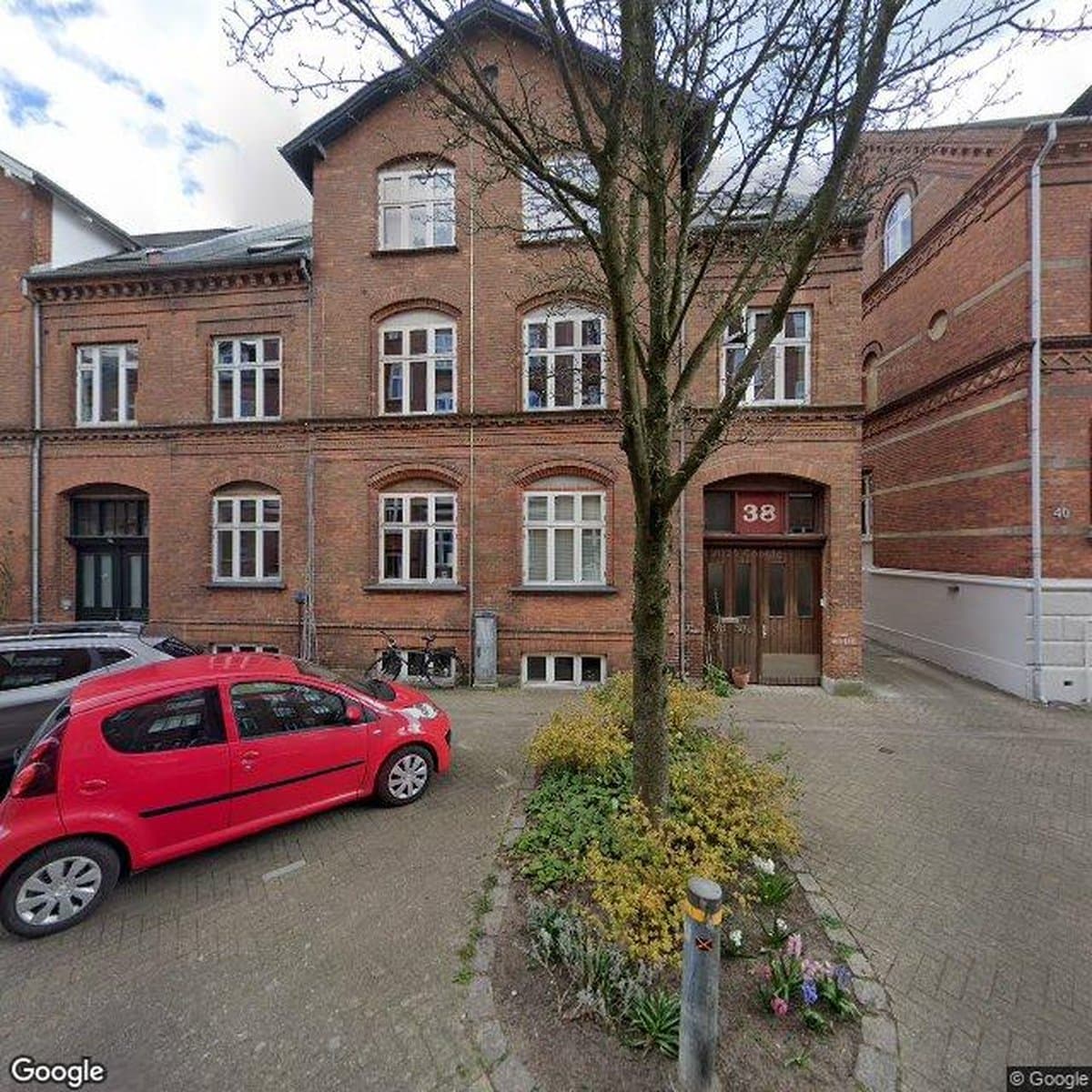 Andelsboligforeningen Oluf Bagers Gade 38, andelsboligforening i Odense C