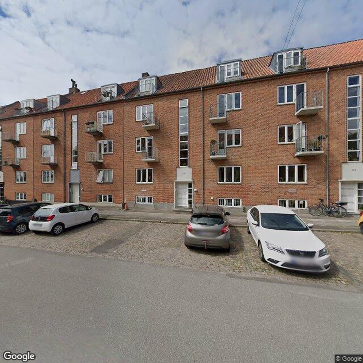 Andelsboligforeningen Silkeborgvej 184-186, andelsboligforening i Aarhus C
