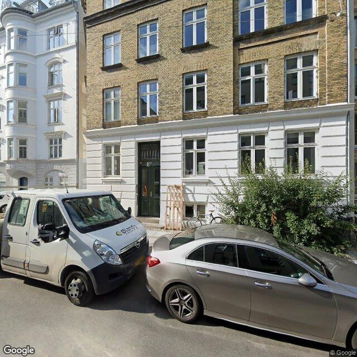 Andelsboligforeningen Grundtvigs Sidevej 1-1a, andelsboligforening i Frederiksberg