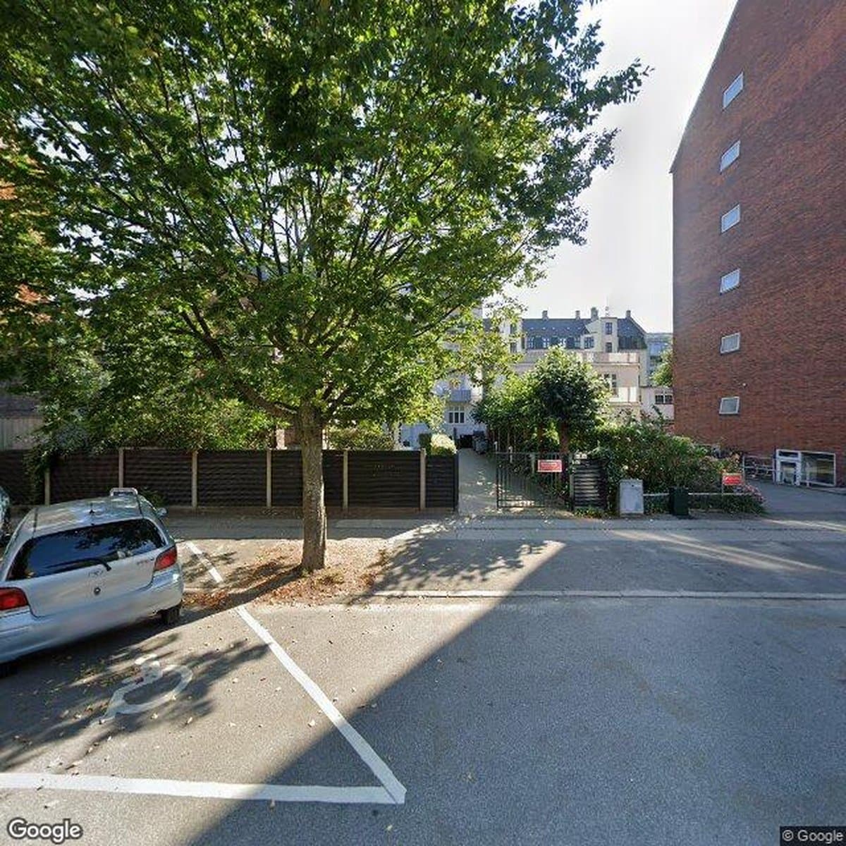 Andelsboligforeningen Lindely, andelsboligforening i Frederiksberg C