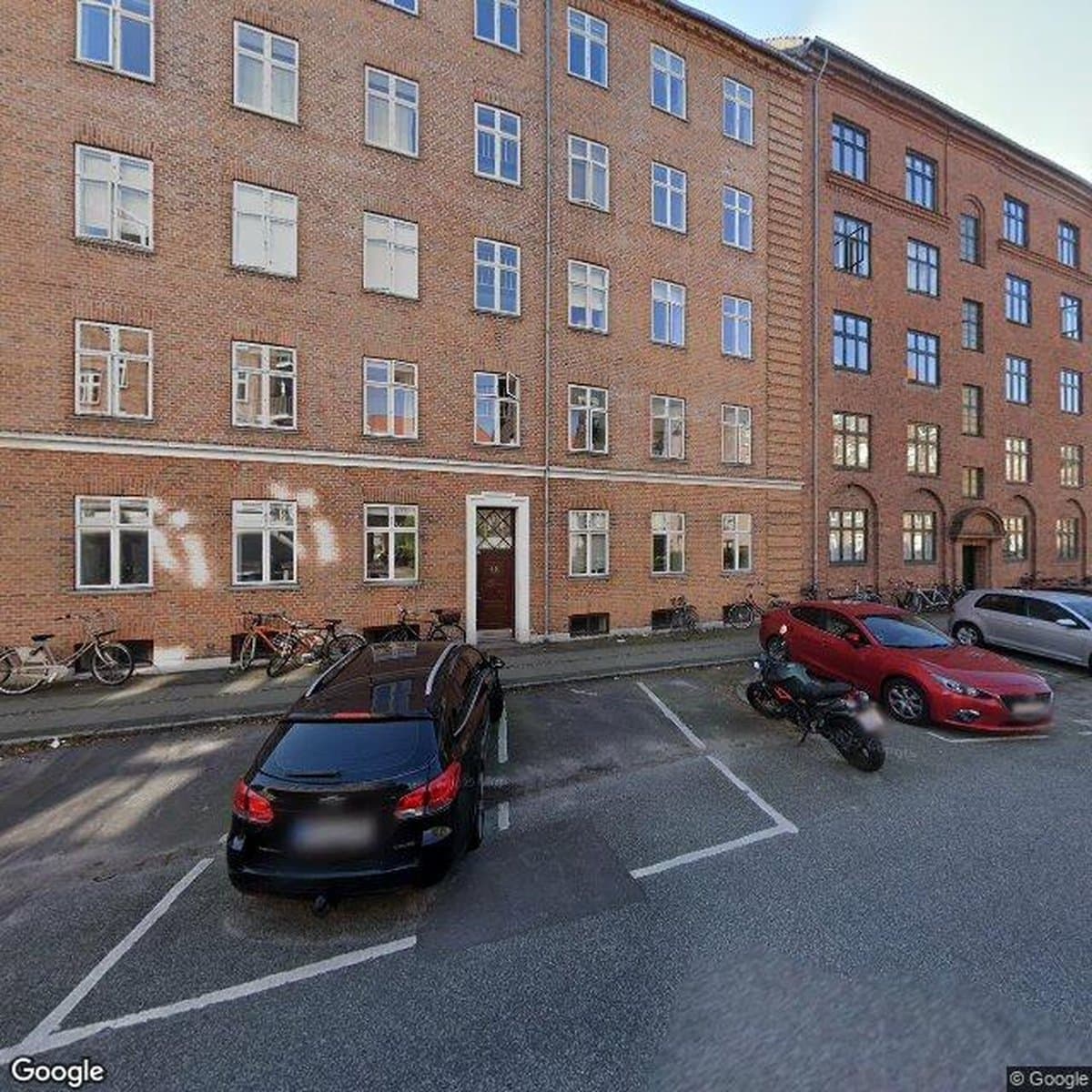 A/B Thurøhus, andelsboligforening i Frederiksberg