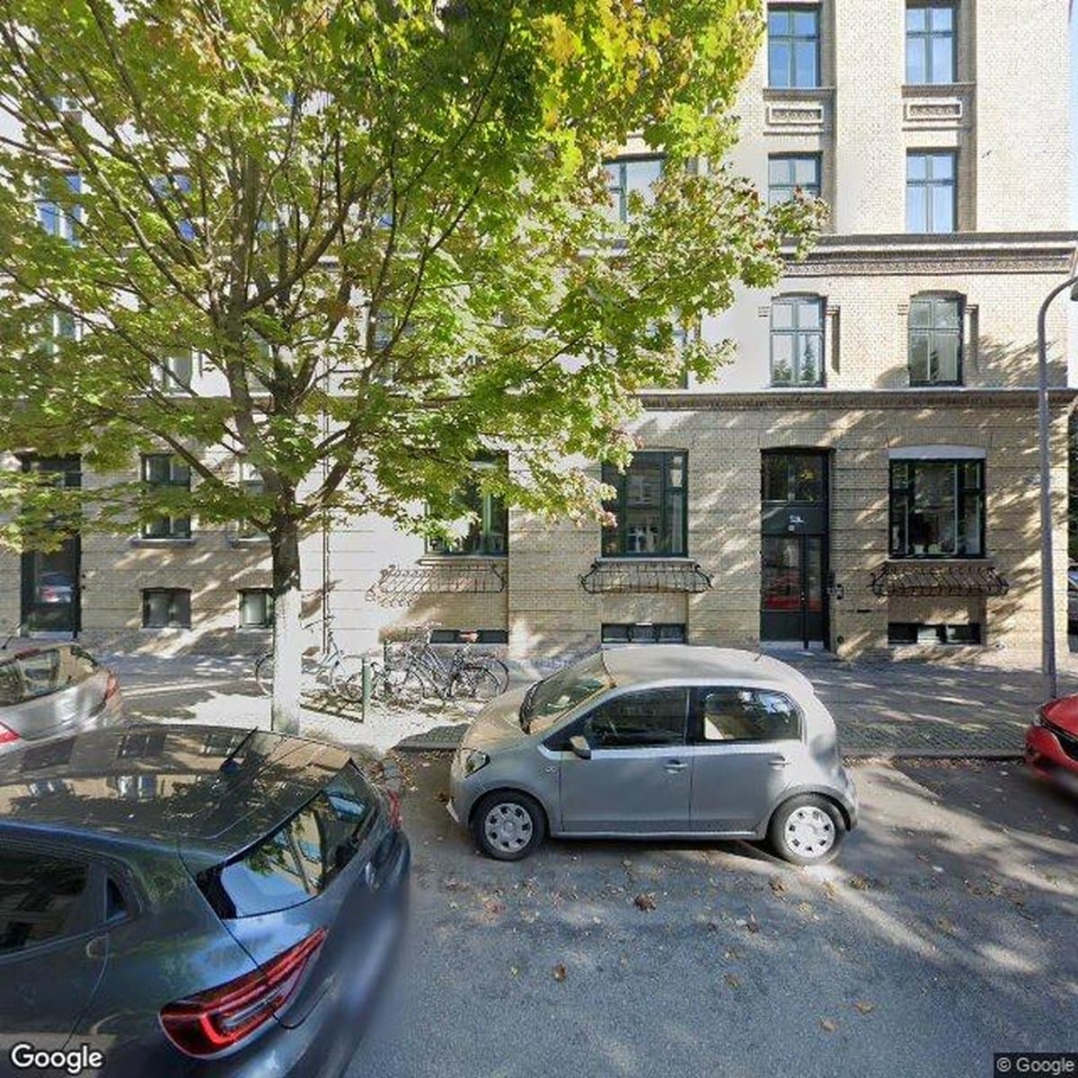 Andelsboligforeningen Helgesvej / Adilsvej, andelsboligforening i Frederiksberg