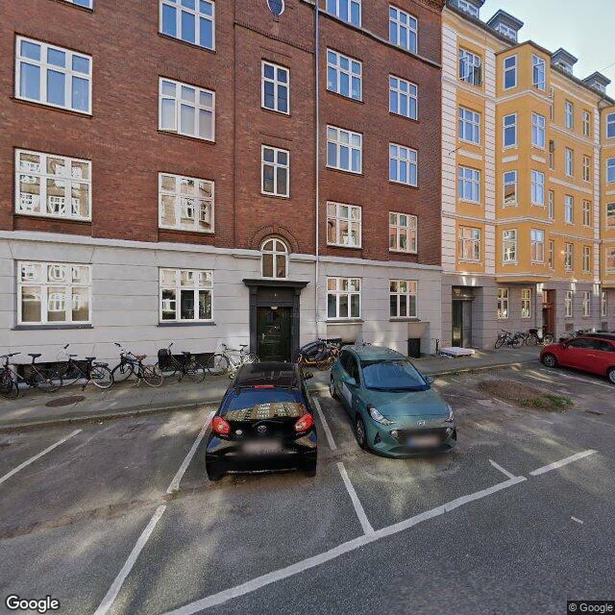Andelsboligforeningen Thurøvej 6-8, andelsboligforening i Frederiksberg