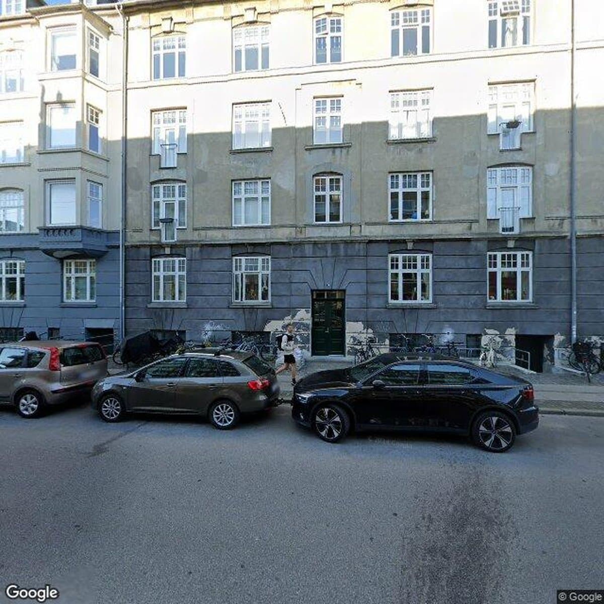 A/B Den Kongelige Familie, andelsboligforening i Frederiksberg
