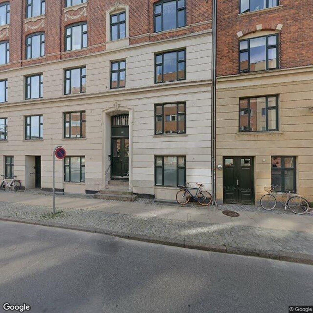 A/B Naboerne, andelsboligforening i København Ø