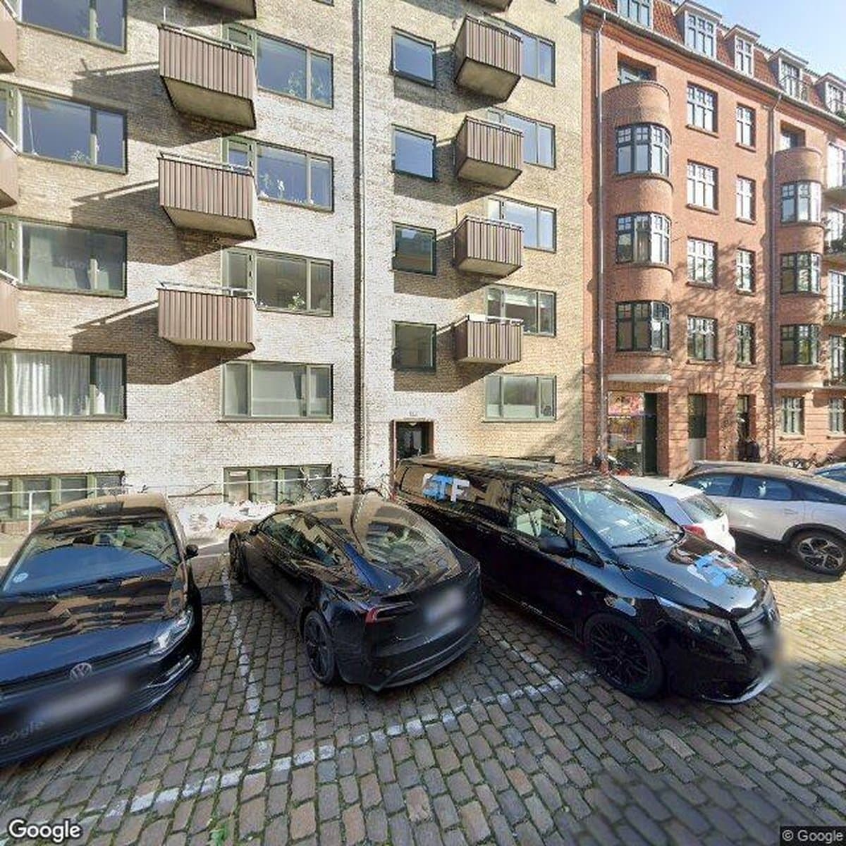 A/B Vardehus (100-391), andelsboligforening i København Ø