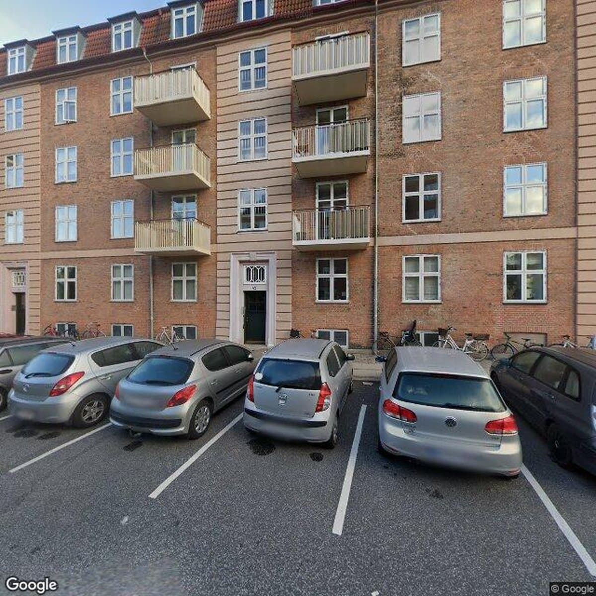 A/B Tåsingegård, andelsboligforening i København Ø