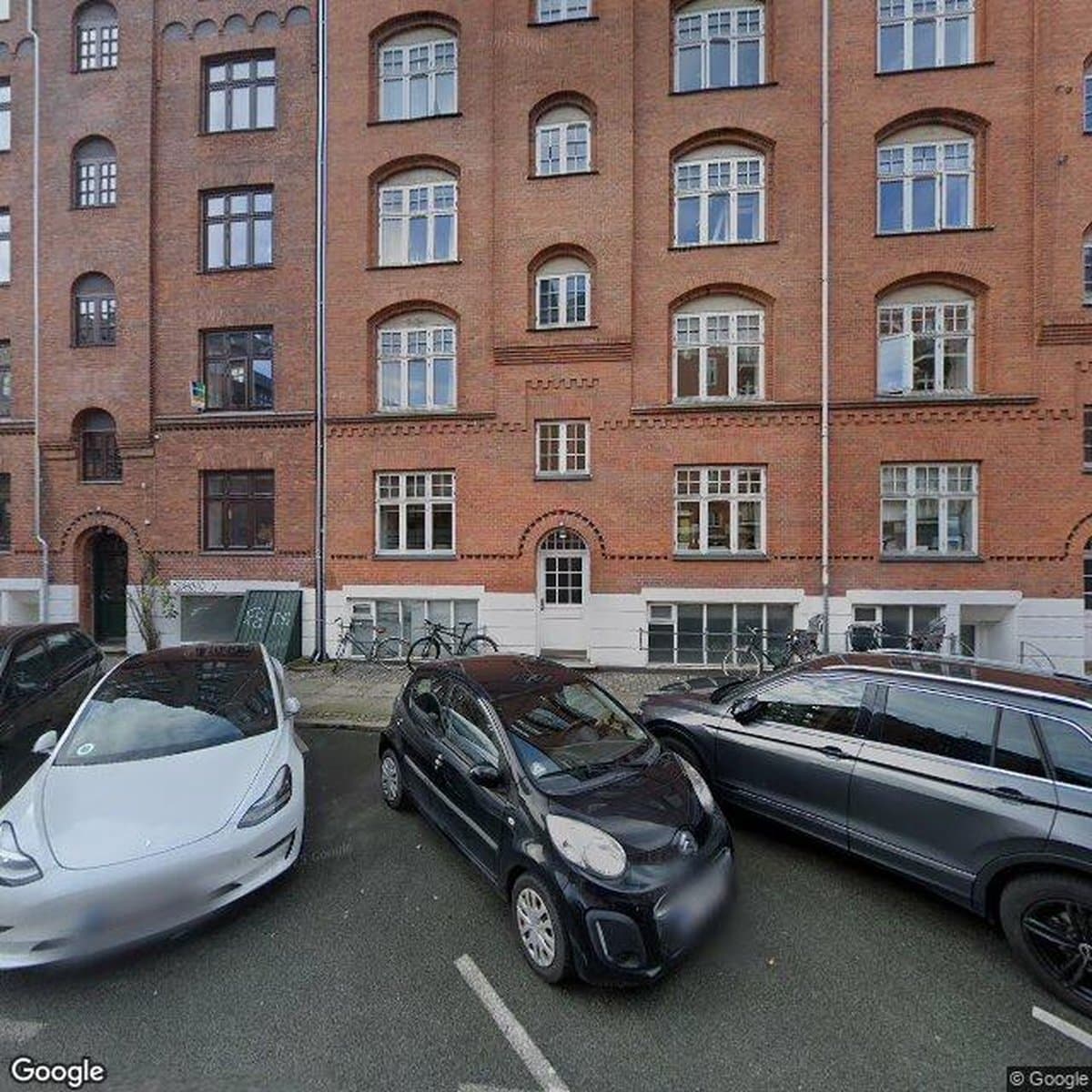 A/B Bernstorffsvej 162 / Eivindsvej 2- 4, andelsboligforening i København N