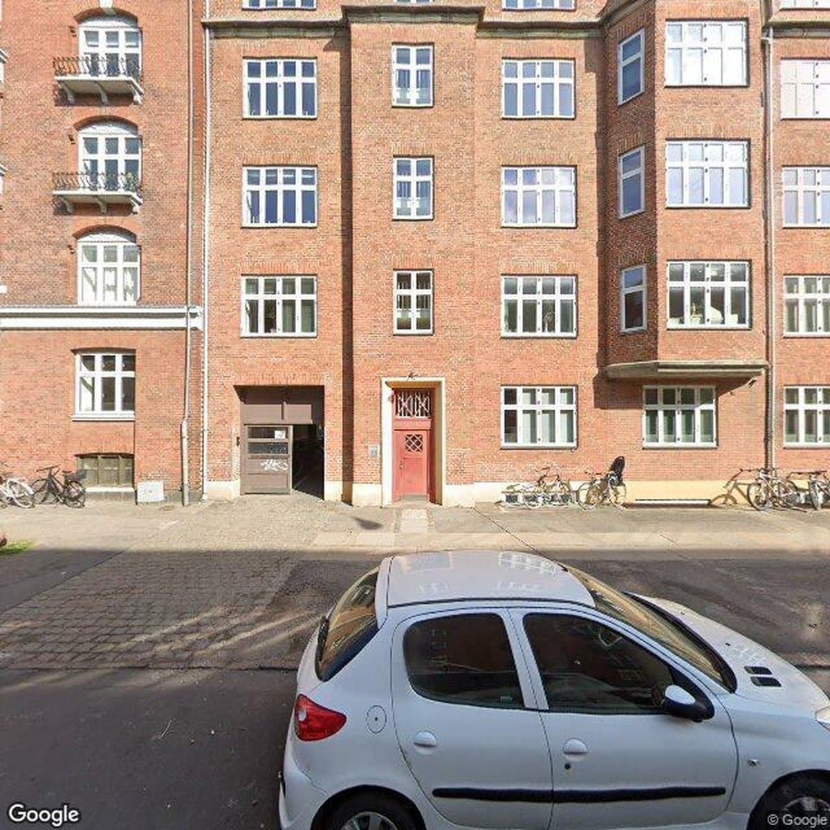 Andelsboligforeningen Hveensvej 15 - 19, andelsboligforening i København S