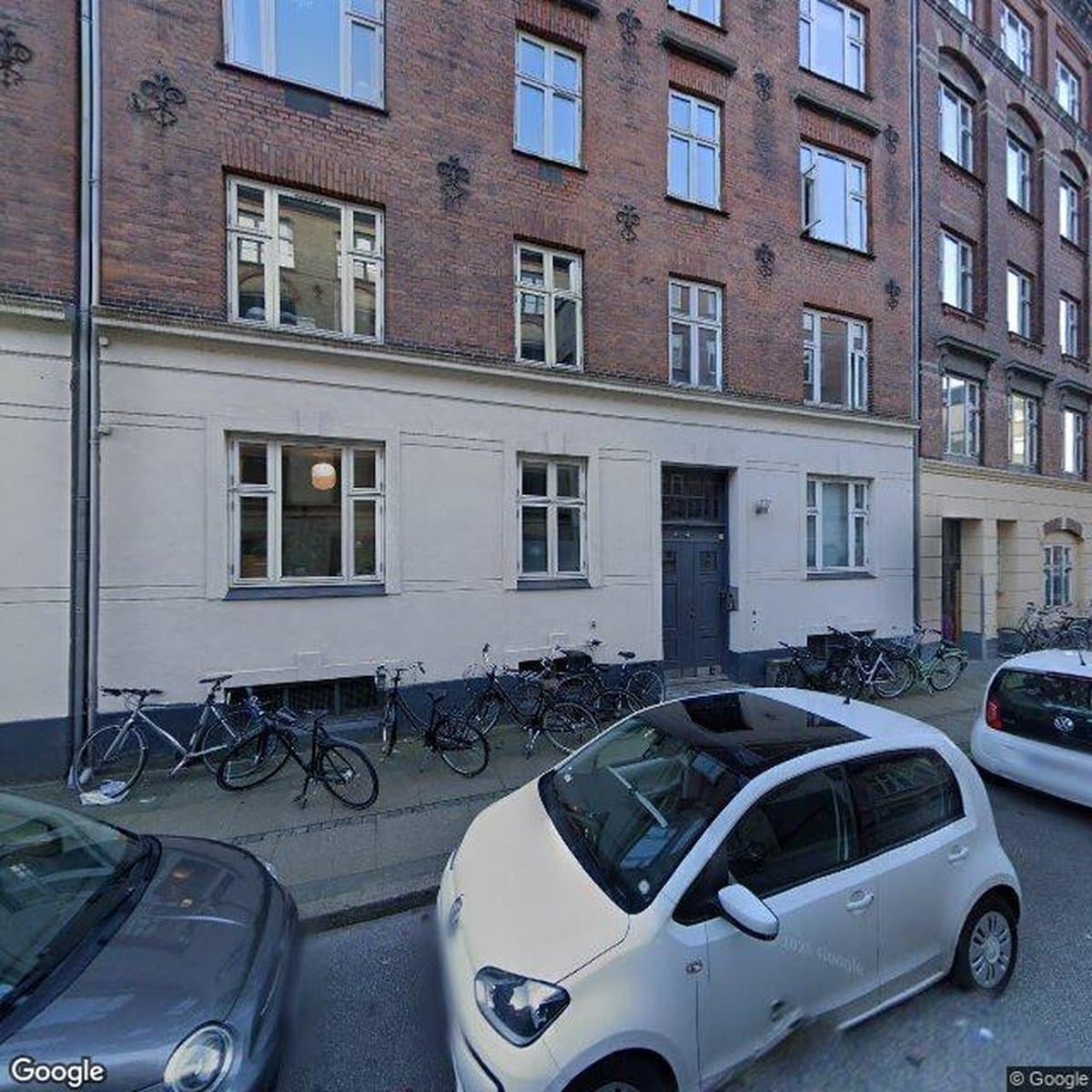 Andelsboligforeningen Saltholmsvej 4, andelsboligforening i København S