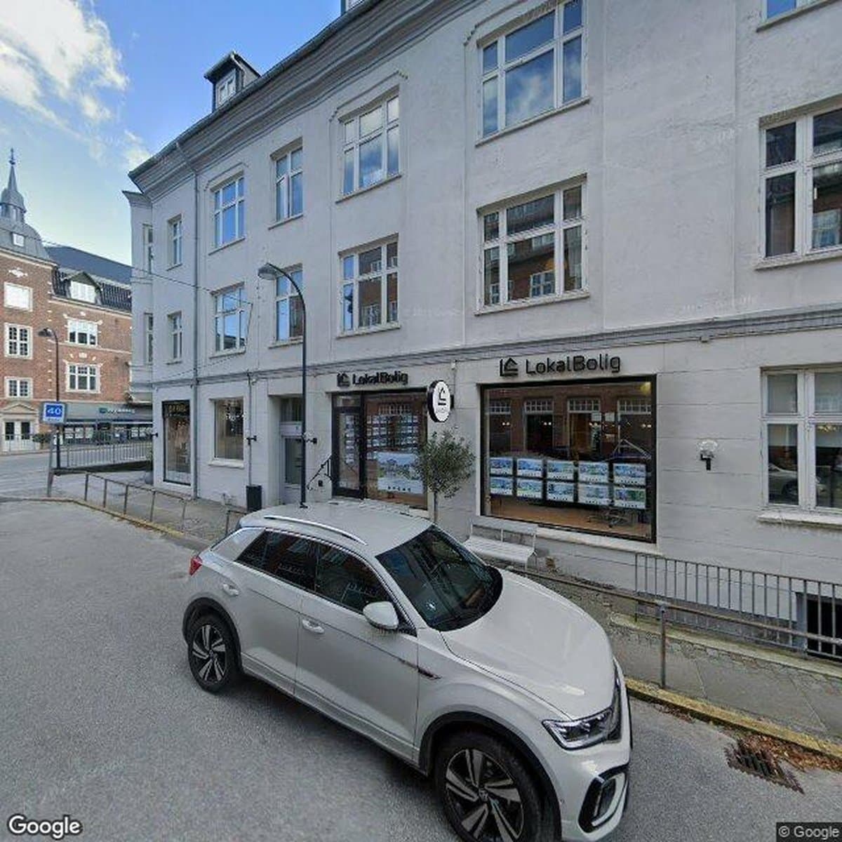 A/B Jægersborg Allé 5, andelsboligforening i Charlottenlund